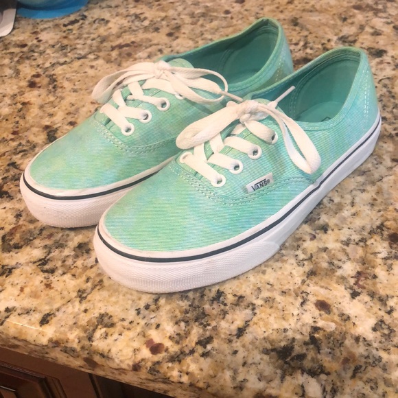 Vans Shoes - Women’s Vans Era